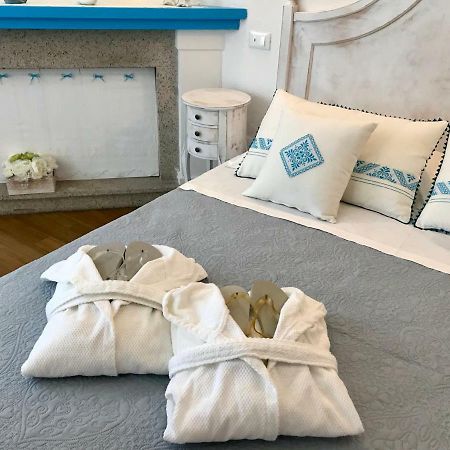 Palmasera Charming Rooms Cala Gonone Exterior foto
