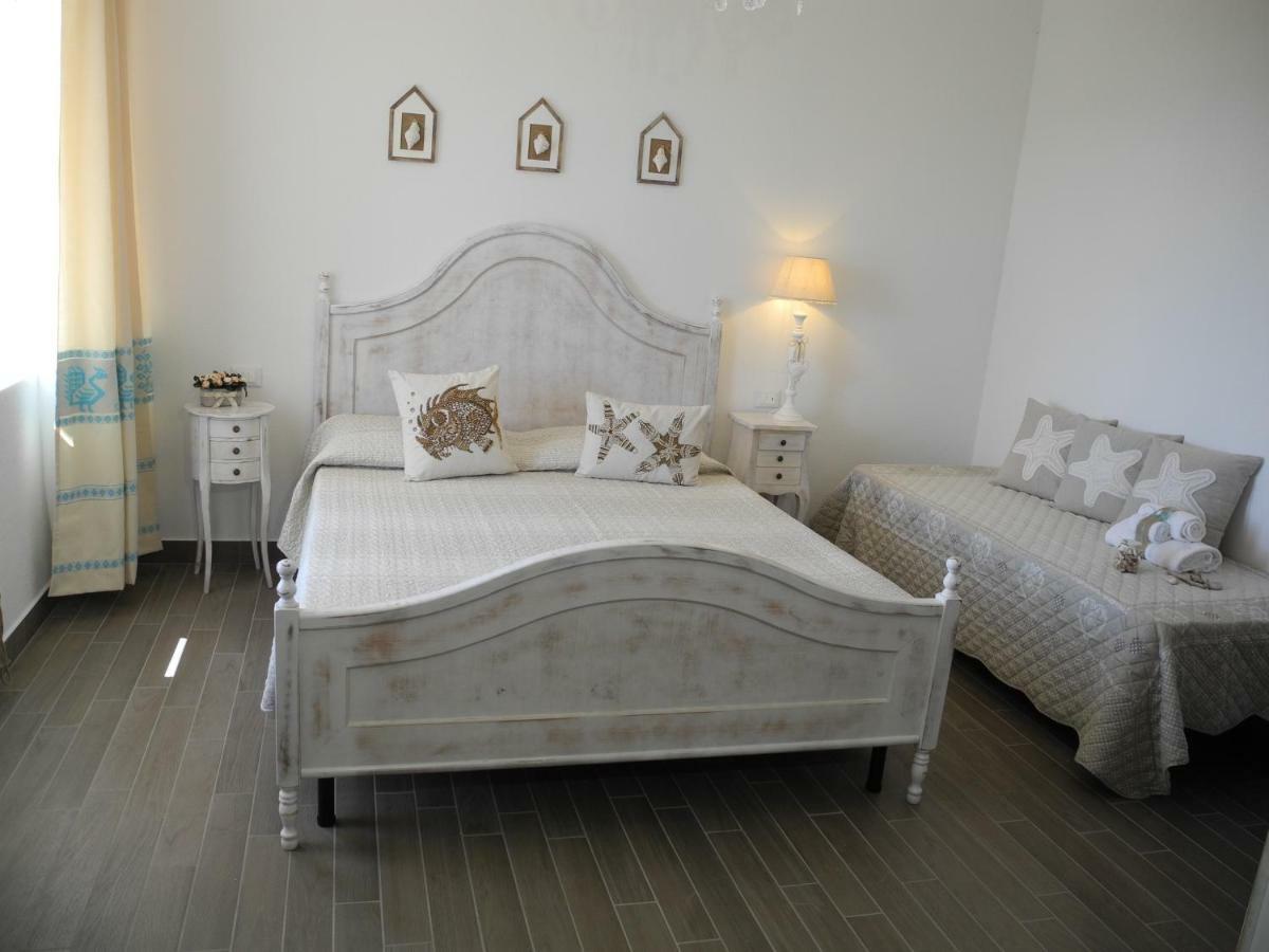 Palmasera Charming Rooms Cala Gonone Exterior foto